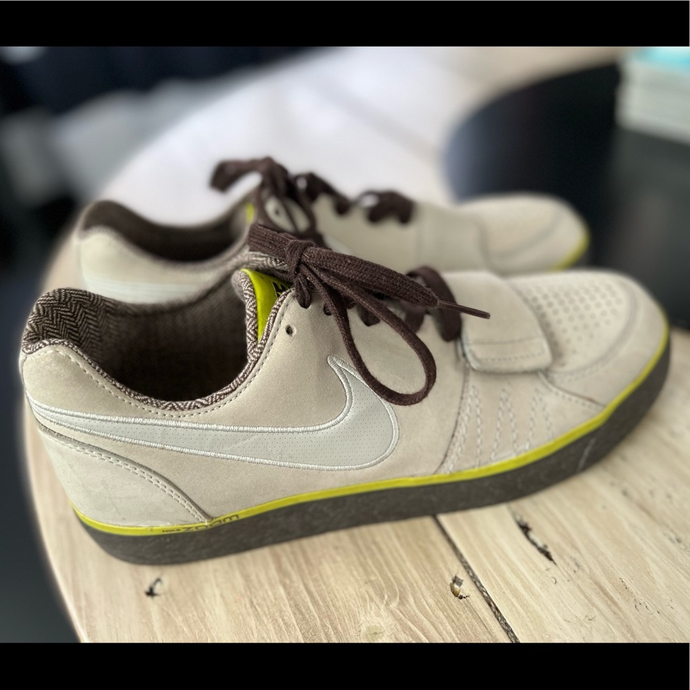 Nike Sneakers